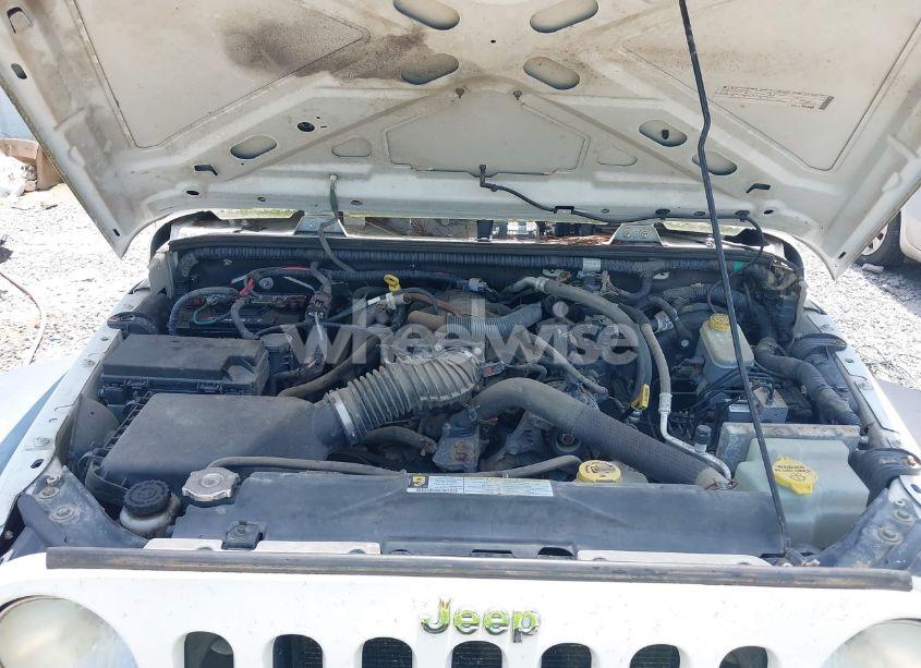 Photo 10 of 2009 Jeep Wrangler X (VIN 1J4FA24149L781794)