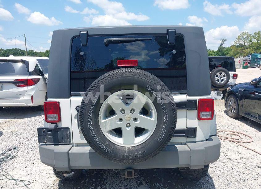 Photo 16 of 2009 Jeep Wrangler X (VIN 1J4FA24149L781794)
