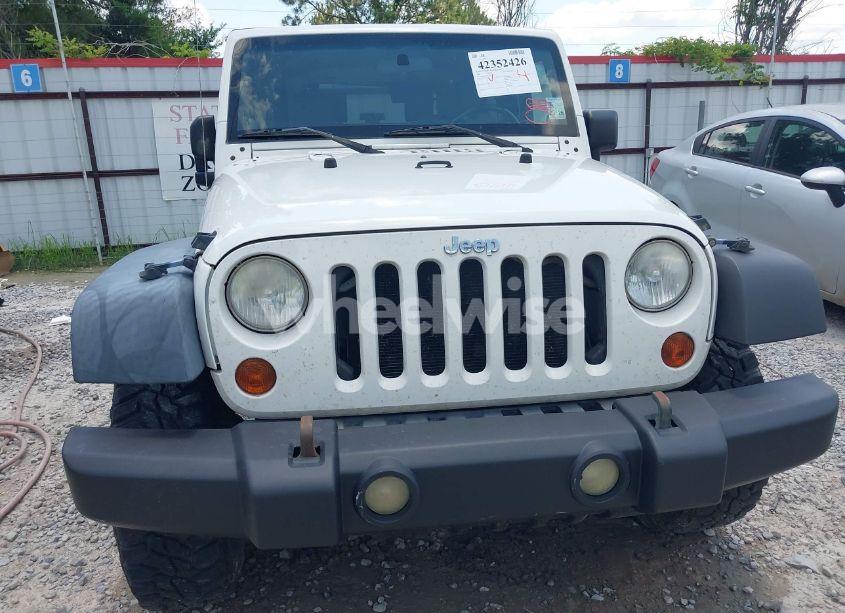 Photo 6 of 2009 Jeep Wrangler X (VIN 1J4FA24149L781794)