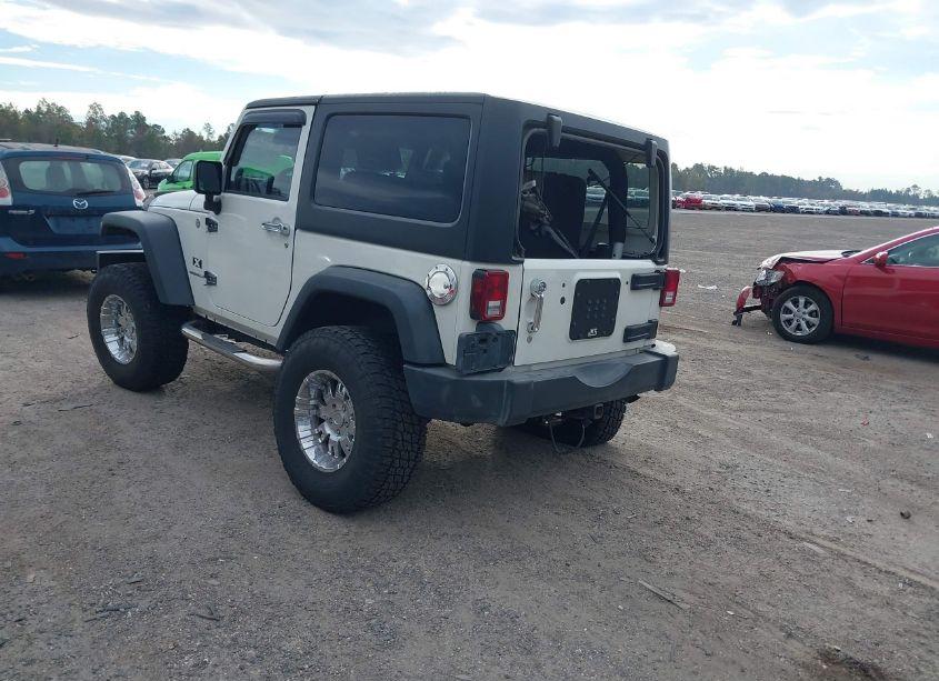 Photo 3 of 2007 Jeep Wrangler X (VIN 1J4FA24157L164174)