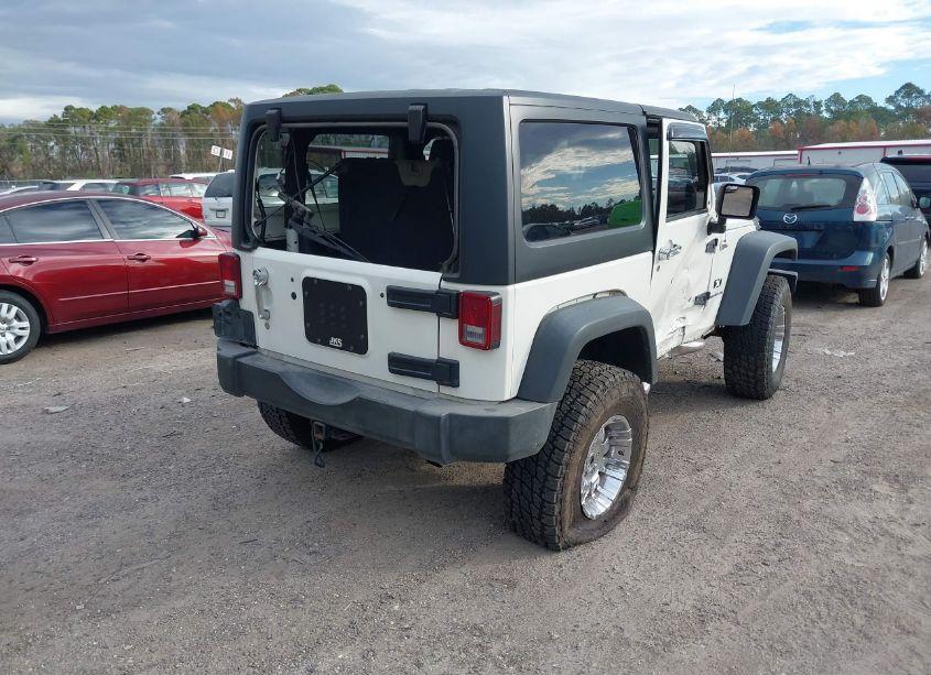 Photo 4 of 2007 Jeep Wrangler X (VIN 1J4FA24157L164174)