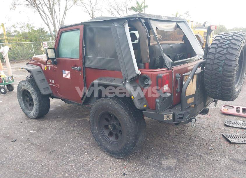 Photo 3 of 2007 Jeep Wrangler X (VIN 1J4FA24157L189138)