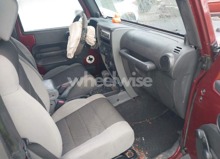 Photo 5 of 2007 Jeep Wrangler X (VIN 1J4FA24157L189138)