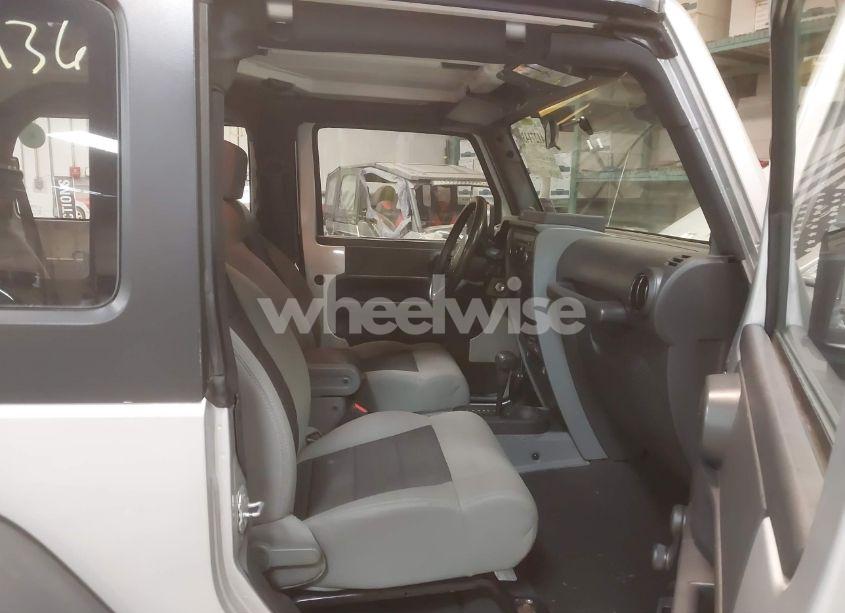 Photo 5 of 2008 Jeep Wrangler X (VIN 1J4FA24158L542771)