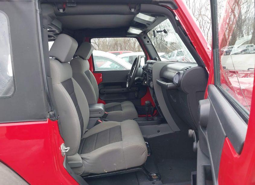 Photo 5 of 2009 Jeep Wrangler X (VIN 1J4FA24159L775602)