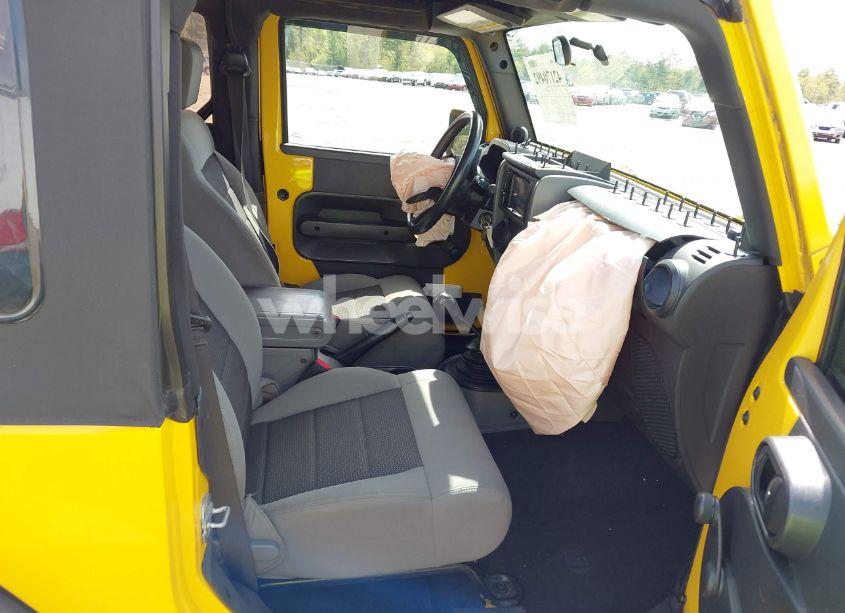 Photo 5 of 2008 Jeep Wrangler X (VIN 1J4FA24168L510119)