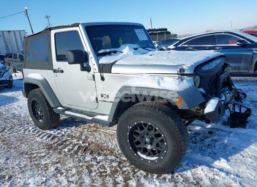 2009 Jeep Wrangler X (VIN 1J4FA24169L771221) main photo