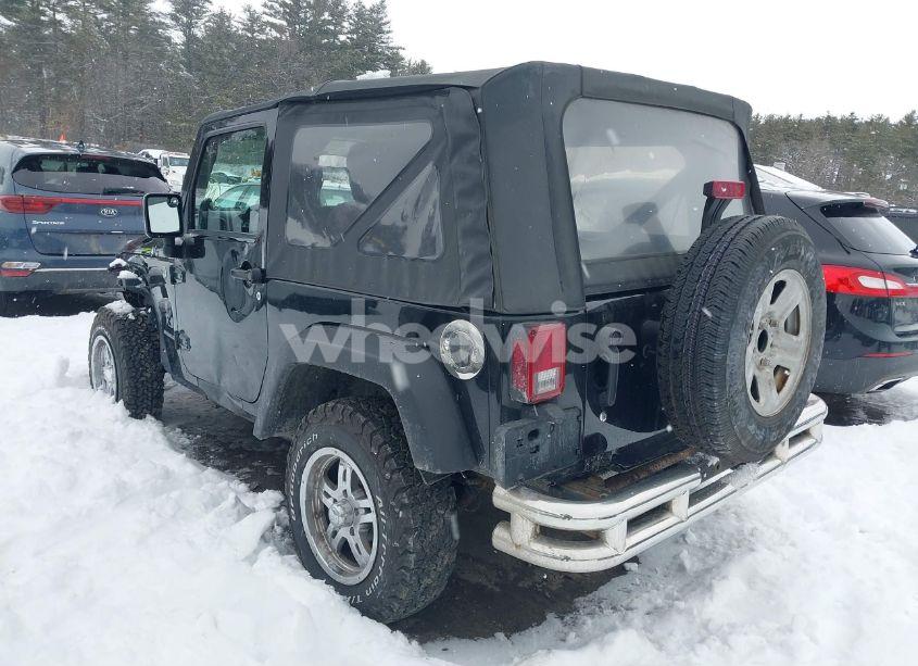 Photo 3 of 2008 Jeep Wrangler X (VIN 1J4FA24178L626624)