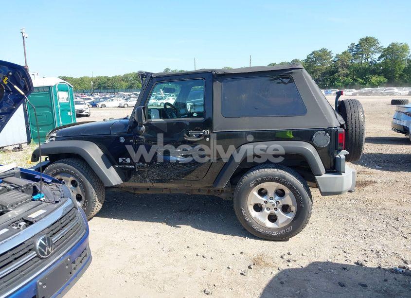 Photo 14 of 2009 Jeep Wrangler X (VIN 1J4FA24179L711352)