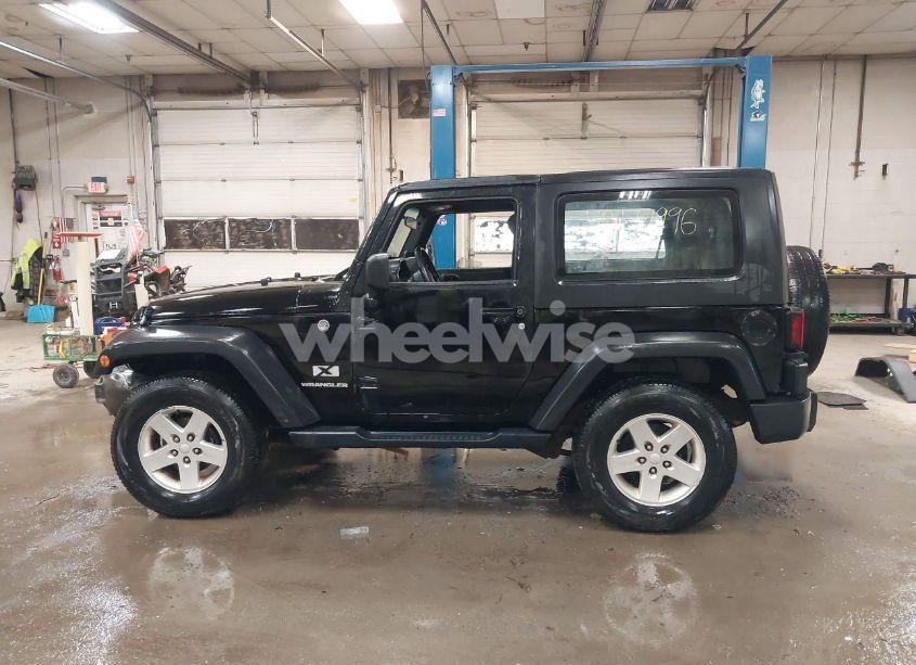 Photo 15 of 2007 Jeep Wrangler X (VIN 1J4FA24187L117446)