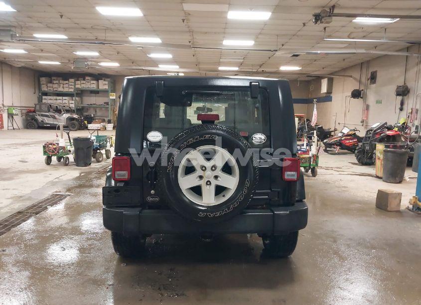 Photo 17 of 2007 Jeep Wrangler X (VIN 1J4FA24187L117446)