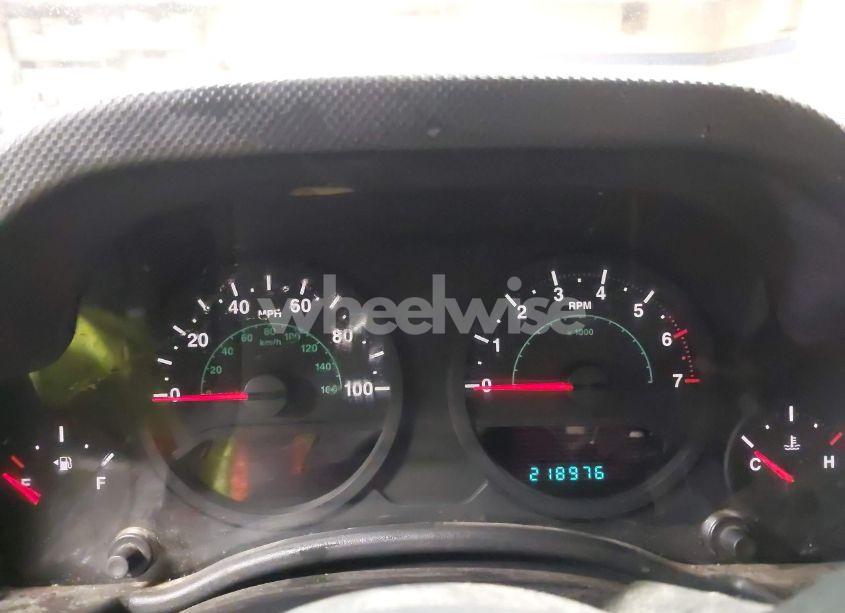 Photo 7 of 2007 Jeep Wrangler X (VIN 1J4FA24187L117446)