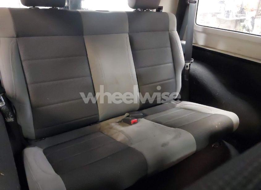 Photo 8 of 2007 Jeep Wrangler X (VIN 1J4FA24187L117446)