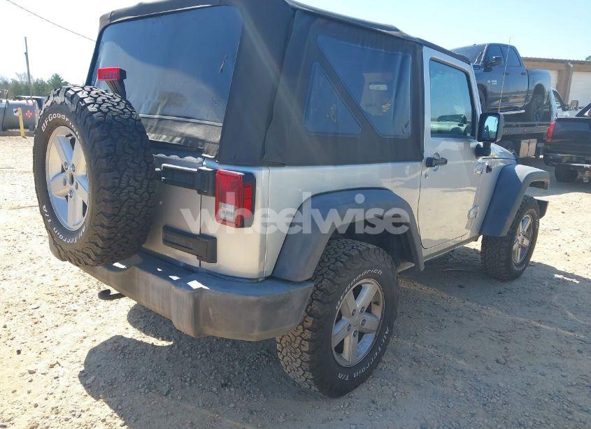 Photo 4 of 2007 Jeep Wrangler X (VIN 1J4FA24187L143478)