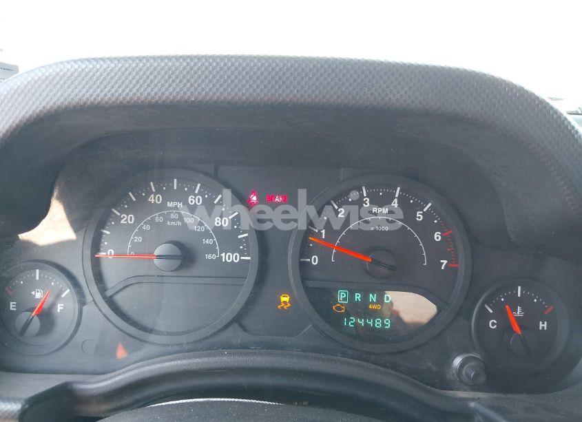 Photo 7 of 2007 Jeep Wrangler X (VIN 1J4FA24187L160975)