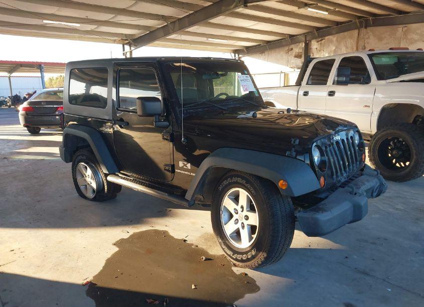 2008 Jeep Wrangler X (VIN 1J4FA24188L555580) main photo