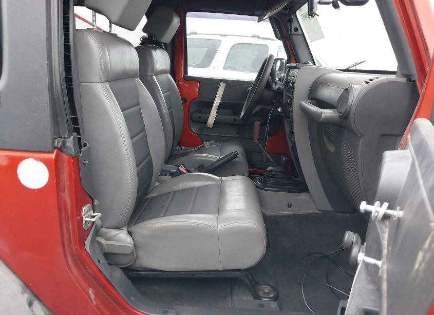 Photo 5 of 2009 Jeep Wrangler X (VIN 1J4FA24189L717404)