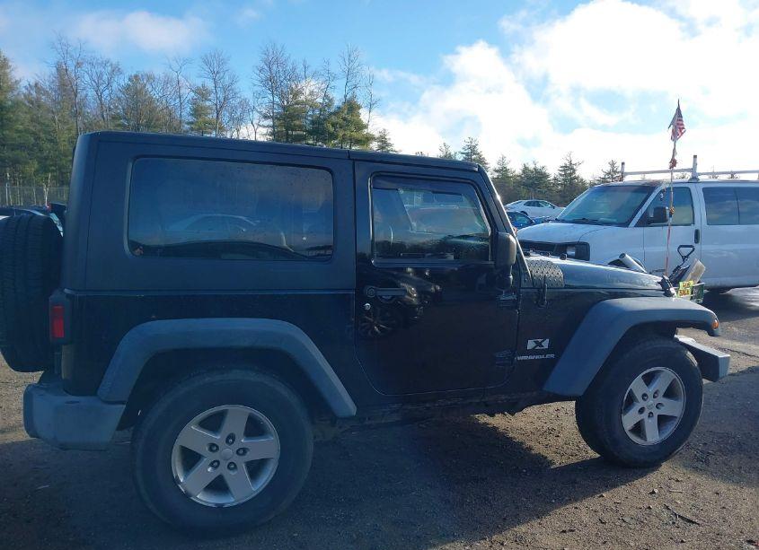 Photo 14 of 2009 Jeep Wrangler X (VIN 1J4FA24189L733814)