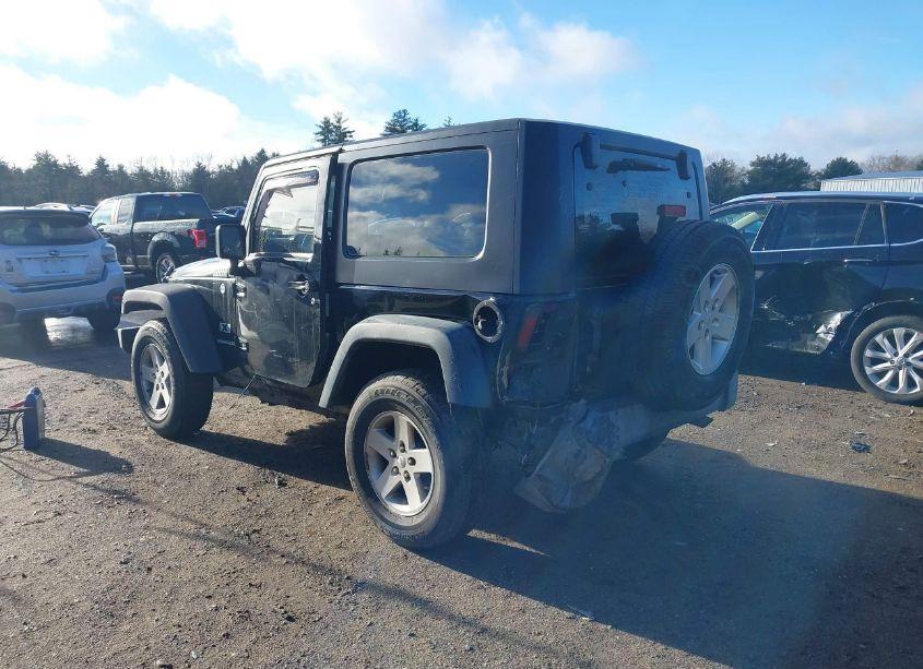 Photo 3 of 2009 Jeep Wrangler X (VIN 1J4FA24189L733814)
