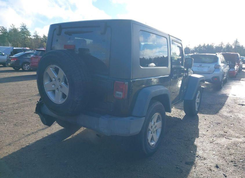 Photo 4 of 2009 Jeep Wrangler X (VIN 1J4FA24189L733814)