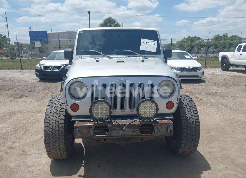 Photo 11 of 2009 Jeep Wrangler X (VIN 1J4FA24189L755392)