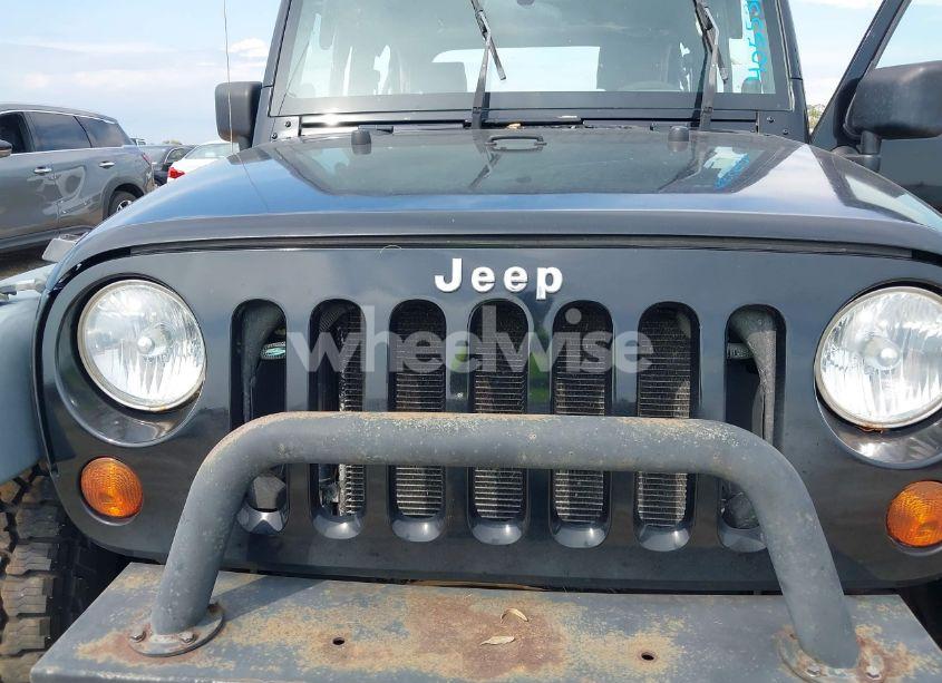 Photo 6 of 2008 Jeep Wrangler X (VIN 1J4FA24198L644445)