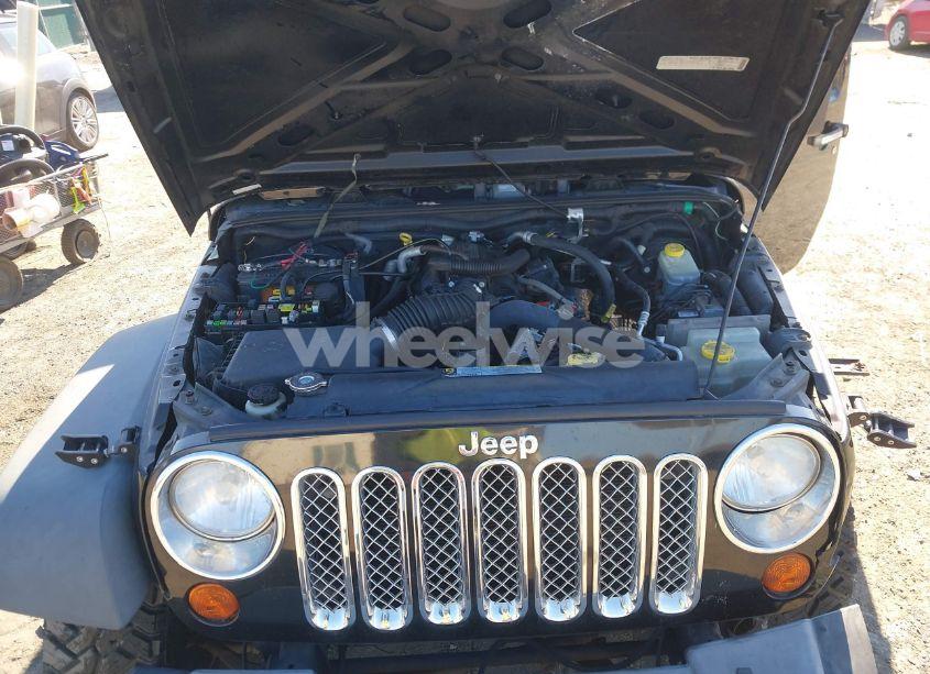 Photo 10 of 2008 Jeep Wrangler X (VIN 1J4FA24198L653551)