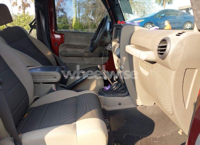 Photo 5 of 2007 Jeep Wrangler X (VIN 1J4FA241X7L103550)