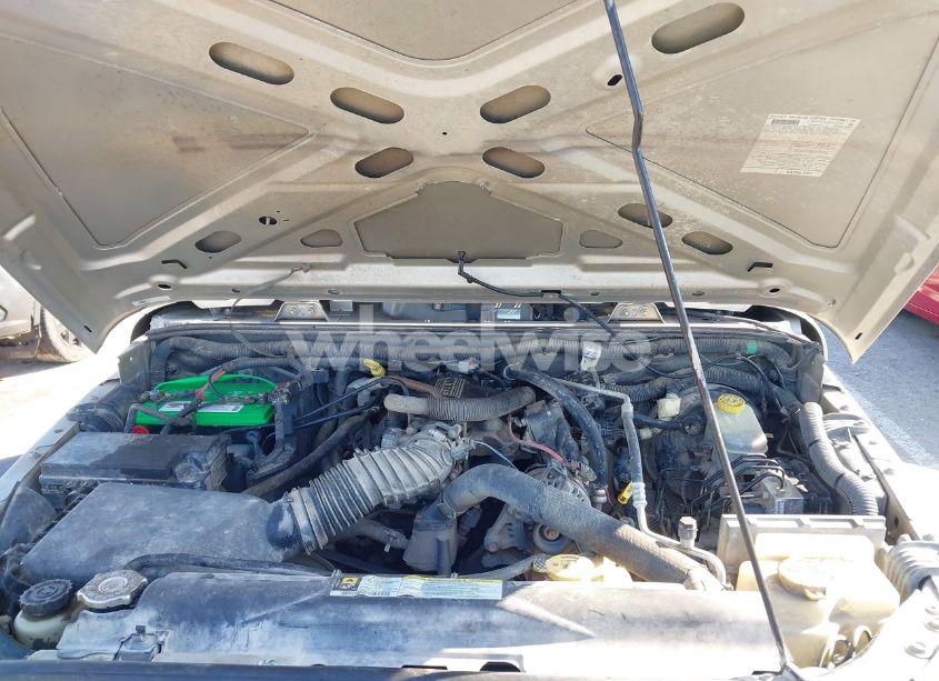 Photo 10 of 2007 Jeep Wrangler X (VIN 1J4FA241X7L152196)