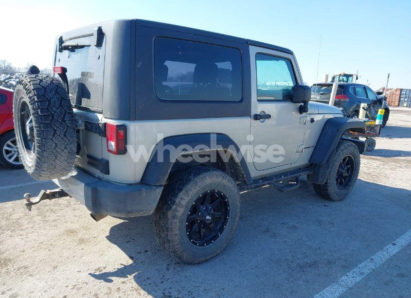Photo 4 of 2007 Jeep Wrangler X (VIN 1J4FA241X7L152196)