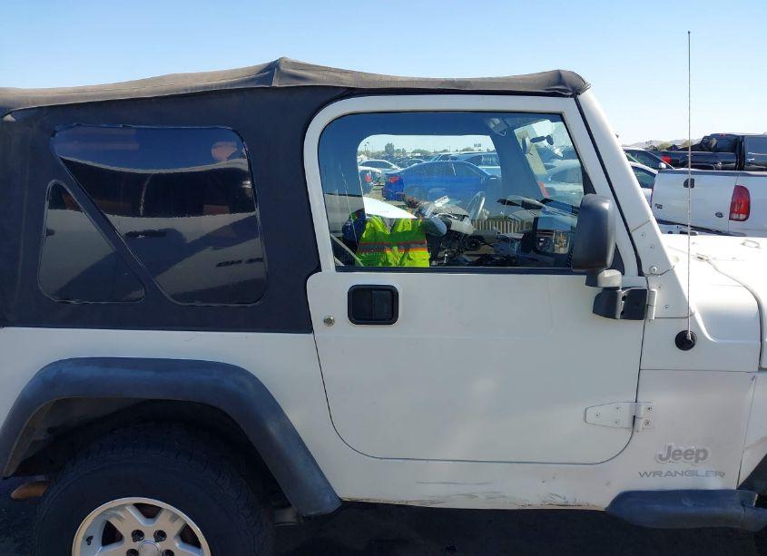 Photo 13 of 2003 Jeep Wrangler SE (VIN 1J4FA29133P364174)