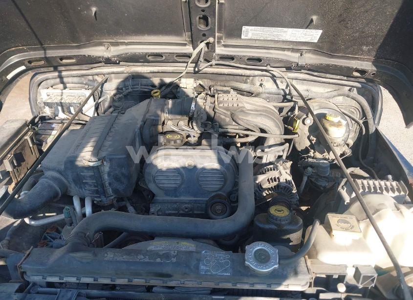 Photo 10 of 2004 Jeep Wrangler SE (VIN 1J4FA29144P797861)