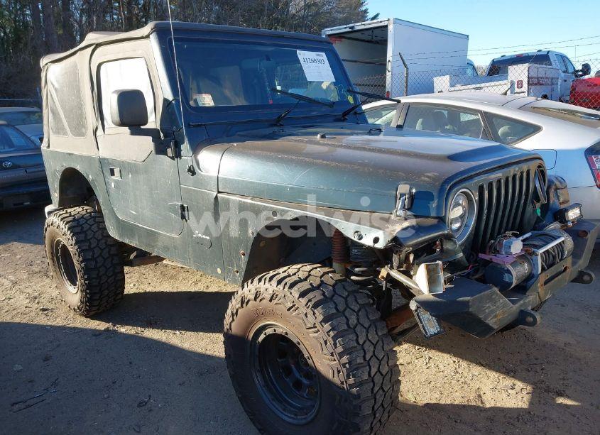 2005 Jeep Wrangler SE (VIN 1J4FA29155P366432) main photo