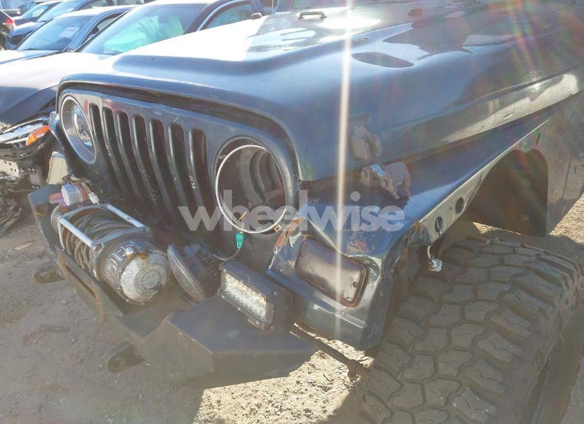 Photo 6 of 2005 Jeep Wrangler SE (VIN 1J4FA29155P366432)