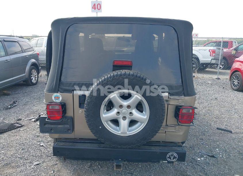 Photo 16 of 2004 Jeep Wrangler SE (VIN 1J4FA29164P719694)