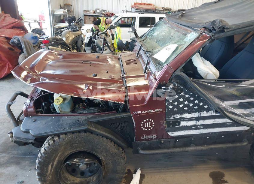 Photo 13 of 2001 Jeep Wrangler SE (VIN 1J4FA29P01P372136)