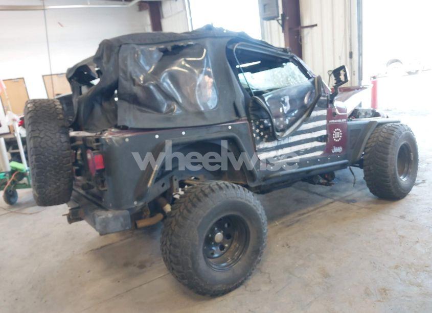 Photo 4 of 2001 Jeep Wrangler SE (VIN 1J4FA29P01P372136)