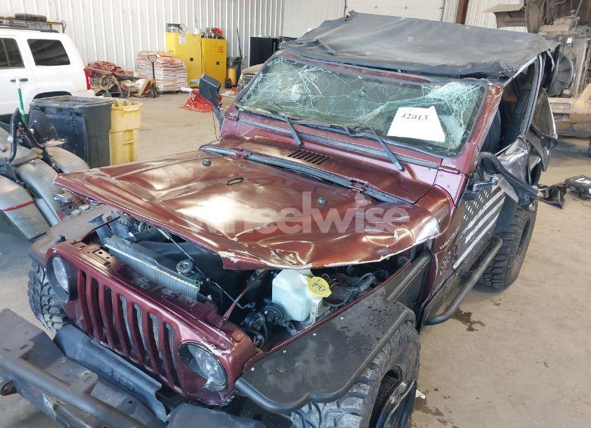 Photo 6 of 2001 Jeep Wrangler SE (VIN 1J4FA29P01P372136)