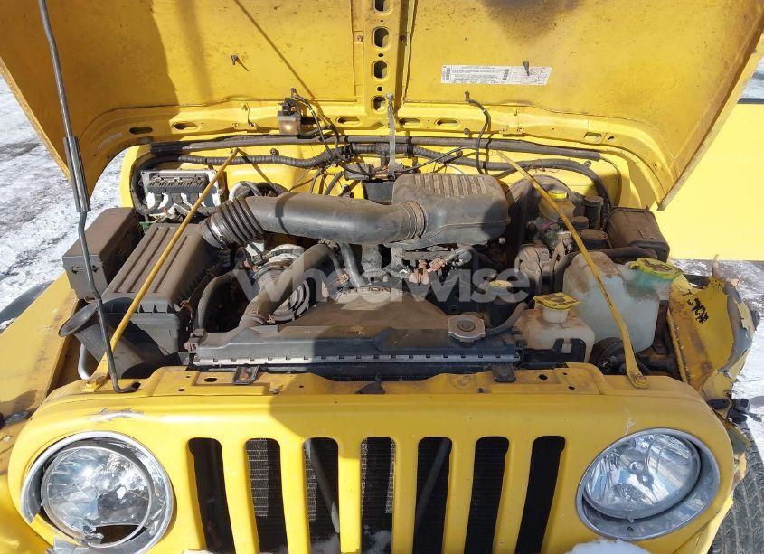 Photo 10 of 2000 Jeep Wrangler SE (VIN 1J4FA29P1YP791638)