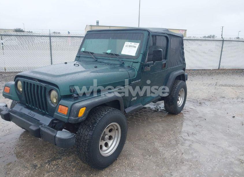 Photo 2 of 2001 Jeep Wrangler SE (VIN 1J4FA29P41P302932)