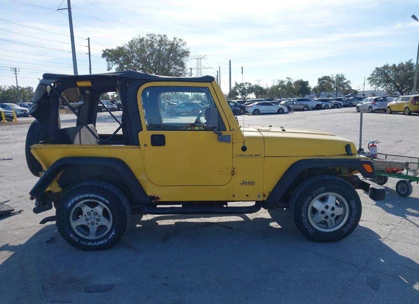 Photo 13 of 2000 Jeep Wrangler SE (VIN 1J4FA29P4YP706985)
