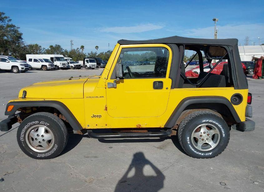 Photo 14 of 2000 Jeep Wrangler SE (VIN 1J4FA29P4YP706985)
