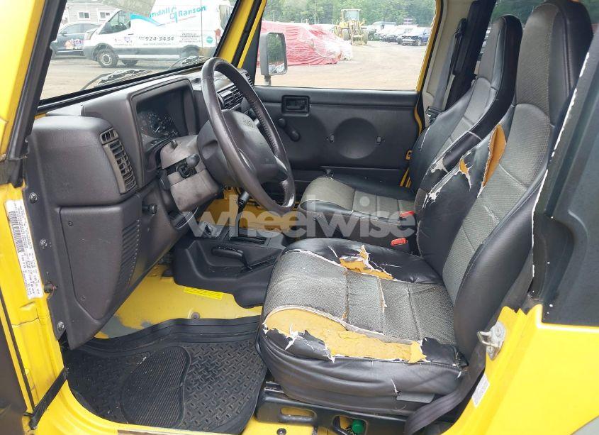 Photo 5 of 2000 Jeep Wrangler SE (VIN 1J4FA29P6YP770414)