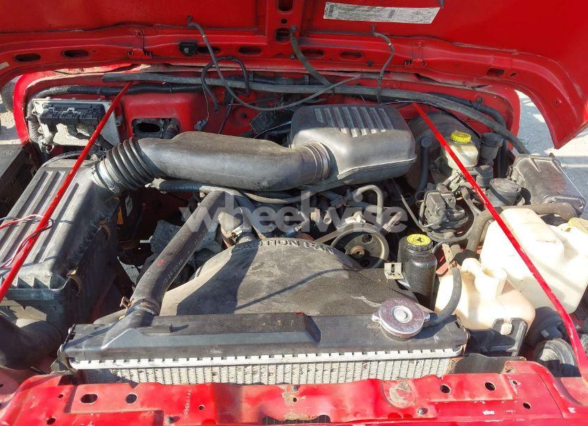 Photo 10 of 2000 Jeep Wrangler SE (VIN 1J4FA29P6YP775127)