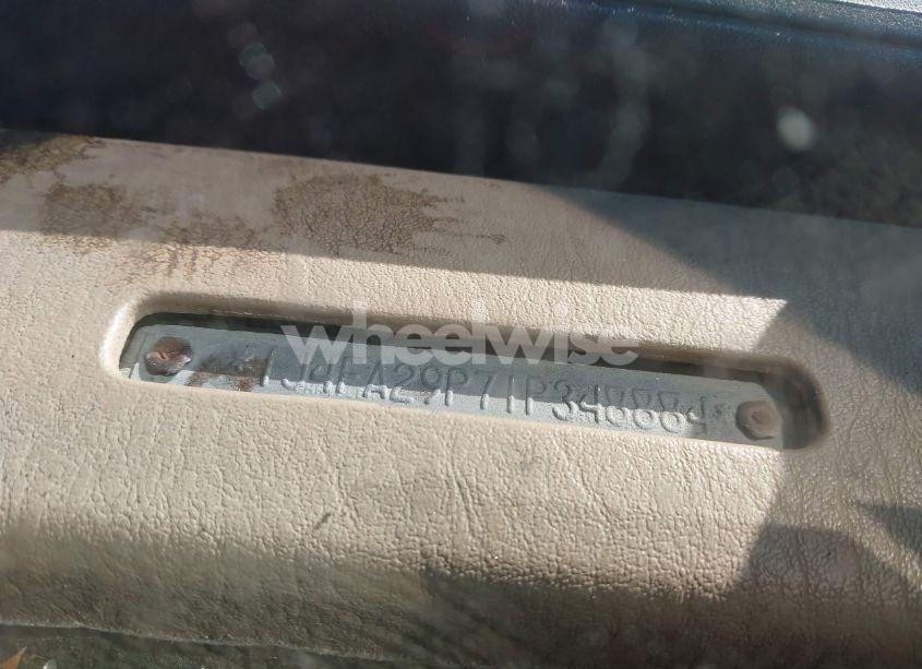 Photo 9 of 2001 Jeep Wrangler SE (VIN 1J4FA29P71P348884)