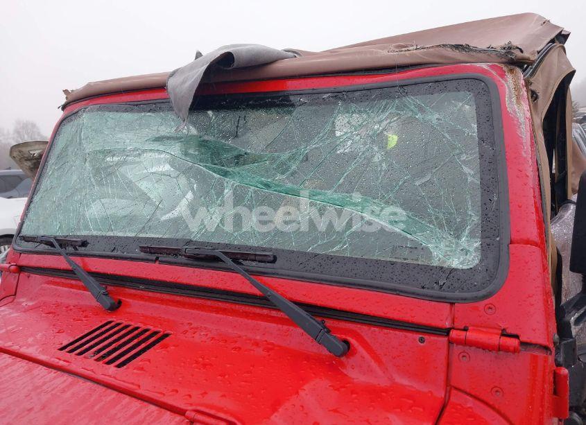 Photo 13 of 2000 Jeep Wrangler SE (VIN 1J4FA29P7YP793068)