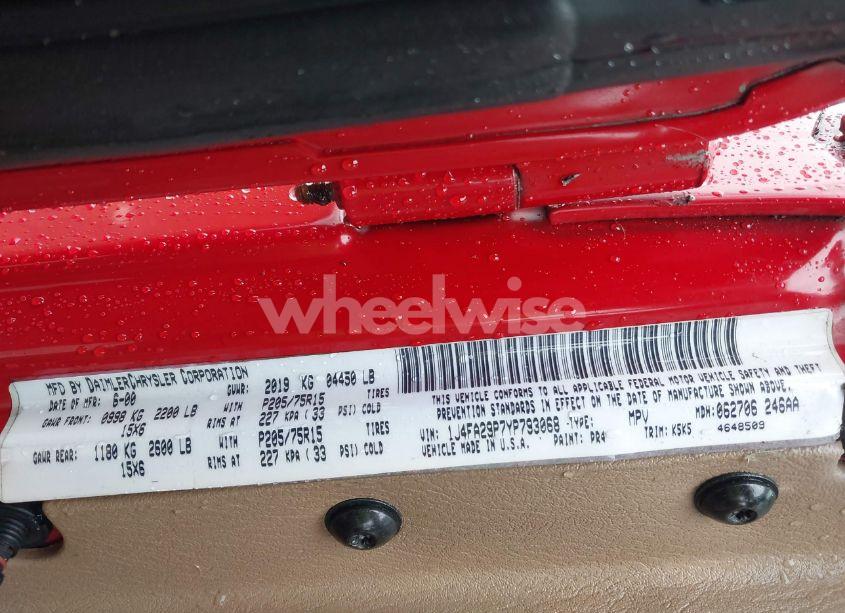 Photo 9 of 2000 Jeep Wrangler SE (VIN 1J4FA29P7YP793068)