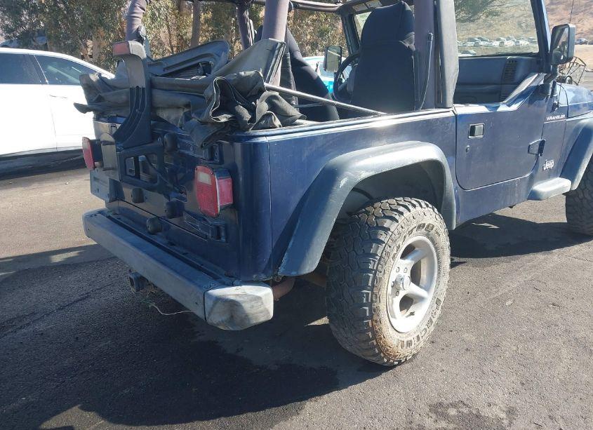 Photo 6 of 2000 Jeep Wrangler SE (VIN 1J4FA29P7YP802707)