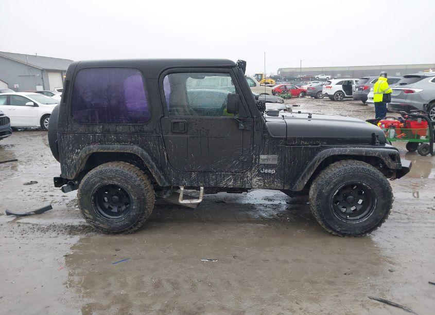 Photo 13 of 2000 Jeep Wrangler SE (VIN 1J4FA29P8YP711025)