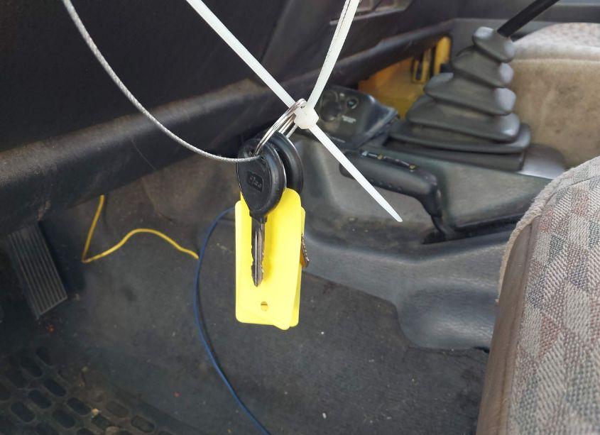 Photo 11 of 2000 Jeep Wrangler SE (VIN 1J4FA29P8YP799185)